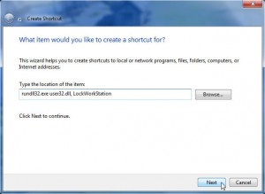 Bila Anda akan meninggalkan laptop atau komputer Anda dalam keadaan menyala namun tidak in Membuat Shortcut untuk Mengunci Desktop pada Windows 7 / Vista